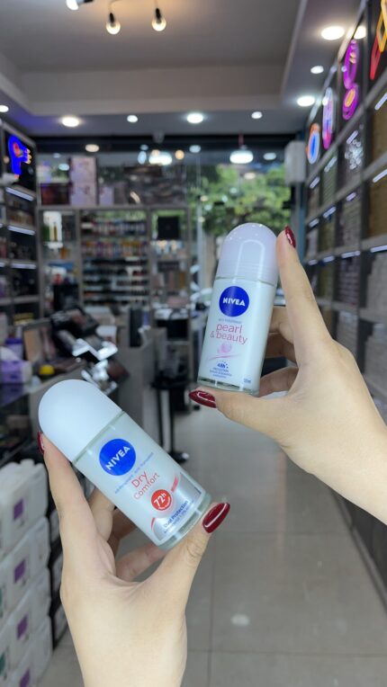 مام نیوا رولی